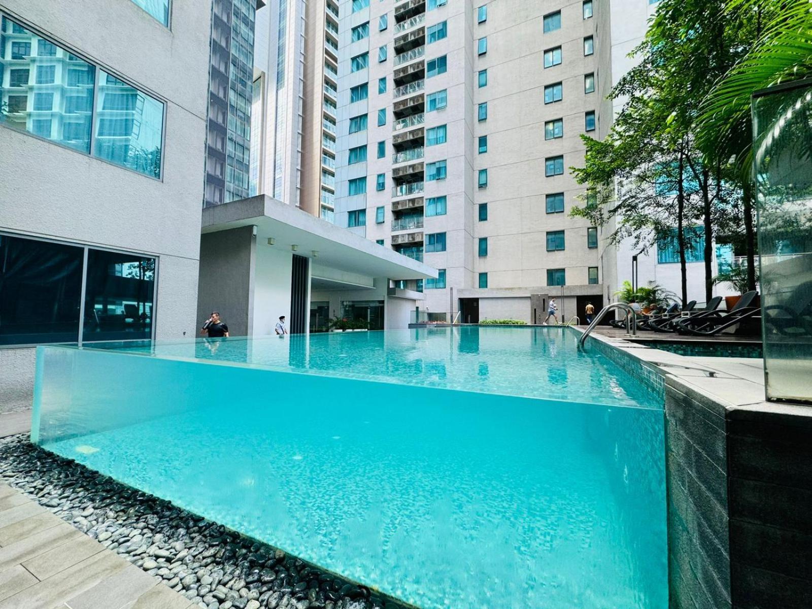 Summer Suites Klcc By Homestay Kuala Lumpur Exterior foto